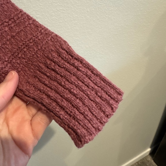 C&C California V-Neck Sweater - Dusty Rose - Picture 4 of 7